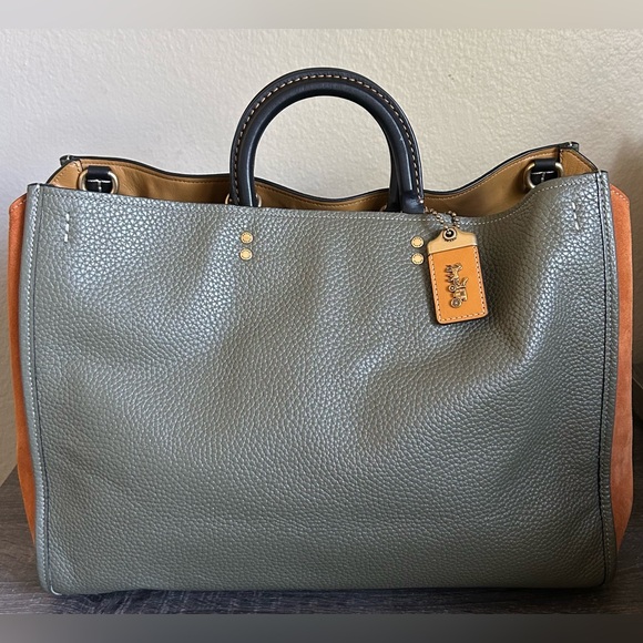 Coach Rogue 39 - Picture 1 of 4